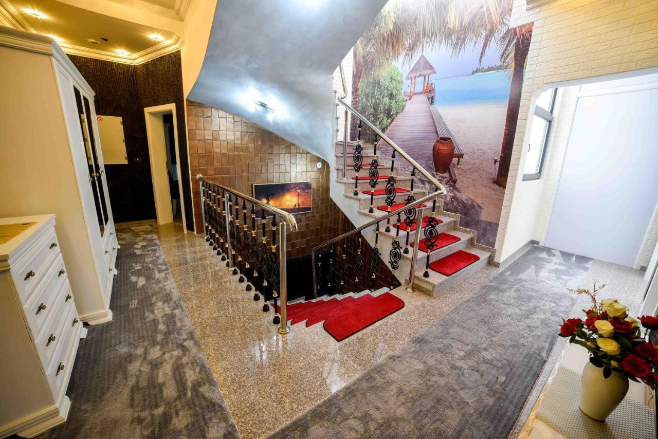 Hotel Palace Velika Kladusa Dış mekan fotoğraf