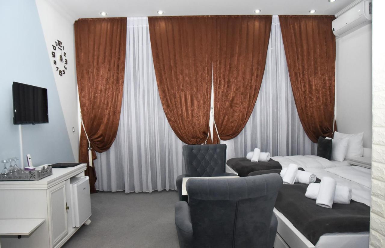 Hotel Palace Velika Kladusa Dış mekan fotoğraf
