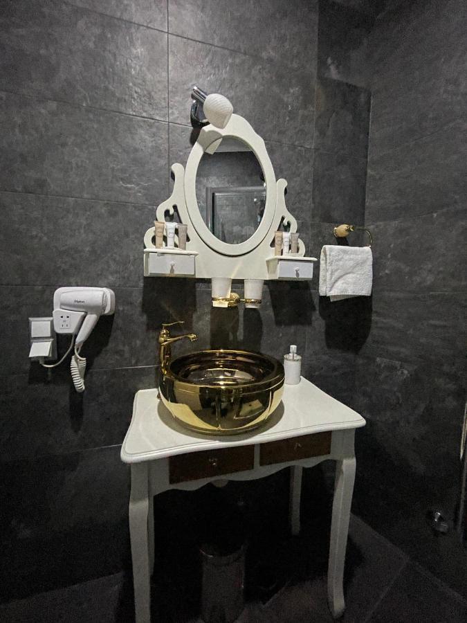 Hotel Palace Velika Kladusa Dış mekan fotoğraf