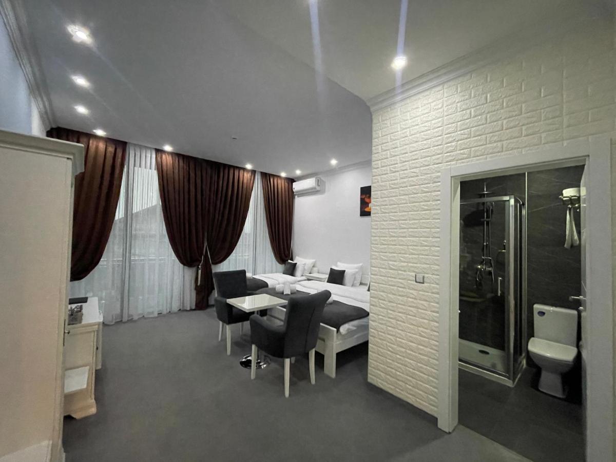Hotel Palace Velika Kladusa Dış mekan fotoğraf
