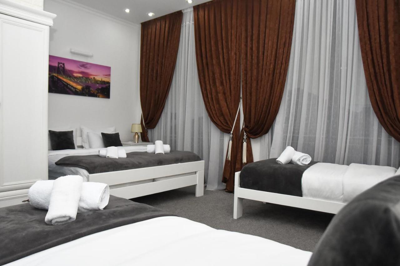 Hotel Palace Velika Kladusa Dış mekan fotoğraf