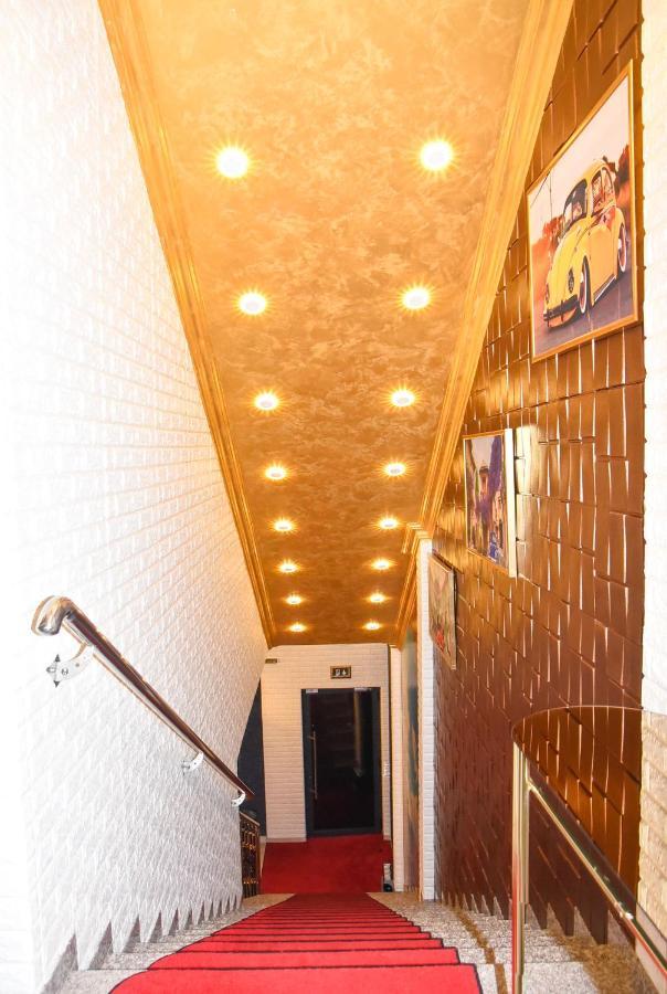 Hotel Palace Velika Kladusa Dış mekan fotoğraf